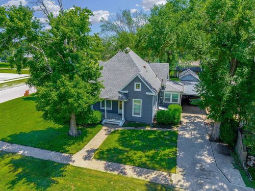 526 N Linden St, Belle Plaine, KS, 67013-4003 | Card Image