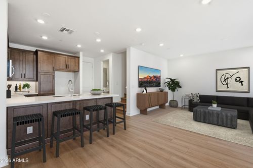 83-2121 W Sonoran Desert Dr, Phoenix, AZ, 85085-0828 | Card Image