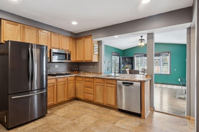 Kitchen | Image 7