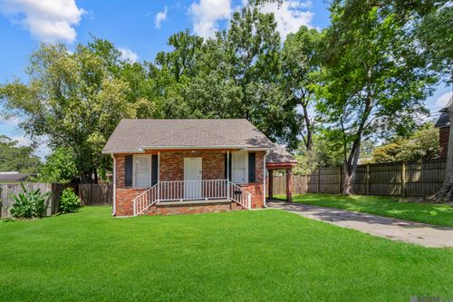 5555 Boston St, Baton Rouge, LA, 70808-4923 | Card Image