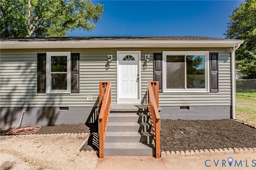 303 Knight Dr, Richmond, VA, 23223-3525 | Card Image