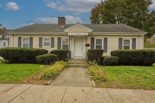 499 Maple St, Fall River, MA, 02720-3311 | Card Image