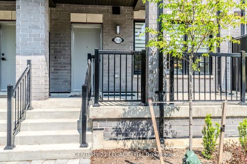 10-31 Baynes Way, Bradford, ON, L3Z4M5 | Card Image