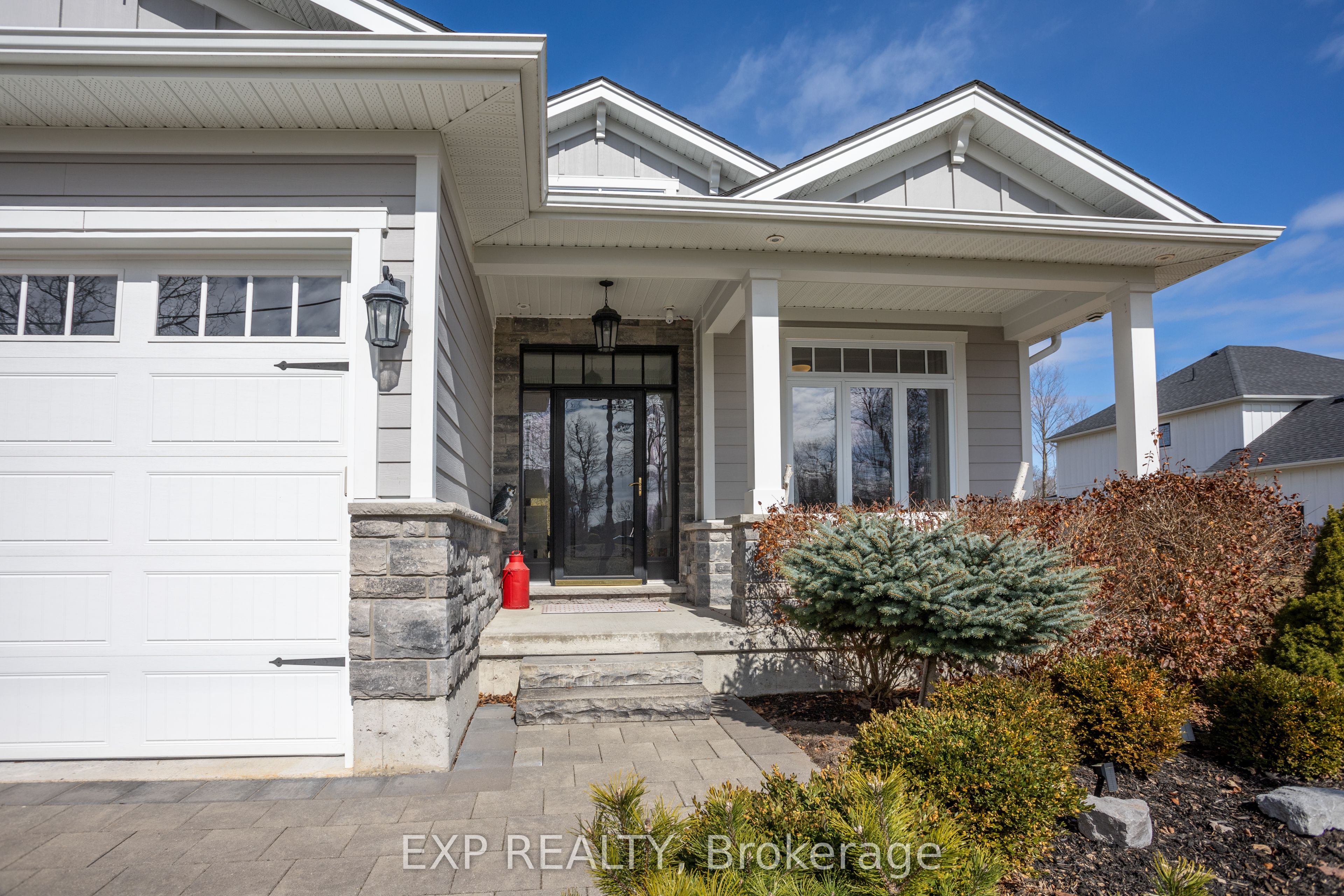 Residential in Lambton Shores 5