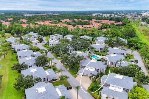 37-5627 Sheffield Greene Cir, SARASOTA, FL, 34235-2426 | Card Image