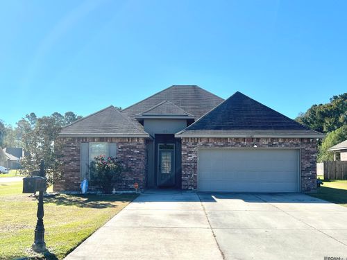 23369 Mango Dr, Denham Springs, LA, 70726-7349 | Card Image