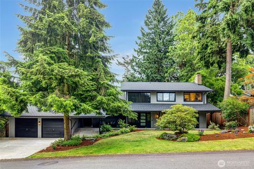 9101 Se 57th St, Mercer Island, WA, 98040-5008 | Card Image