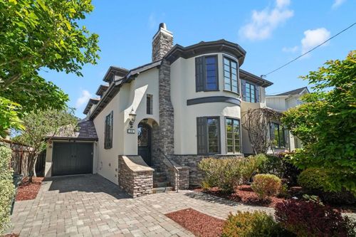 216 Bloomfield Road, Burlingame, CA, 94010 | Card Image