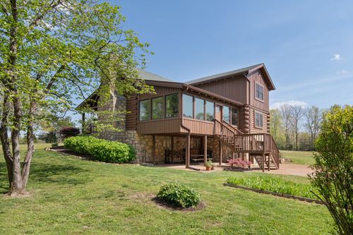 5609 Bending Chestnut Rd, Franklin, TN, 37064-9221 | Card Image
