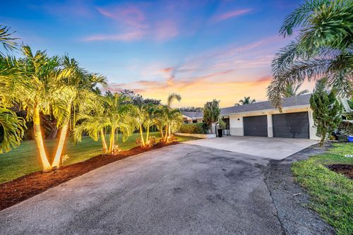 10962 57th Pl S, Lake Worth, FL, 33449-5460 | Card Image