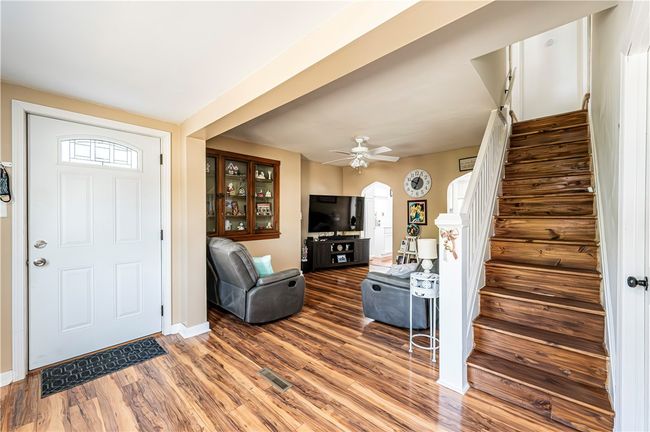 2216 Keystone Ave, House other with 3 bedrooms, 2 bathrooms and 1 parking in Hempfield Twp - WML PA | Image 22