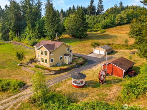 1136 Lincoln Creek Rd, Rochester, WA, 98579-8901 | Card Image