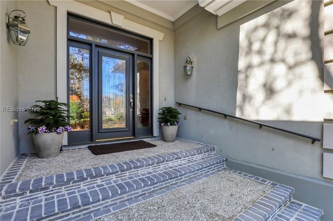 80 Peninsula Dr, House other with 3 bedrooms, 2 bathrooms and null parking in Hilton Head Island SC | Image 6