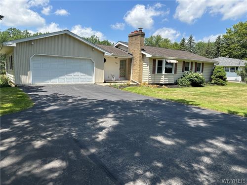 261 N Linwood Avenue, Warsaw, NY, 14569 | Card Image