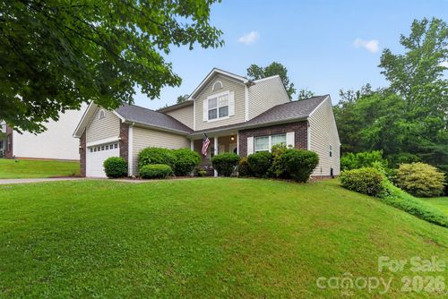 714 Rocky Grove Gln, York, SC, 29745-6613 | Card Image