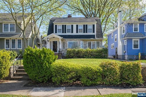 185 Larch Ave, Teaneck, NJ, 07666-2307 | Card Image