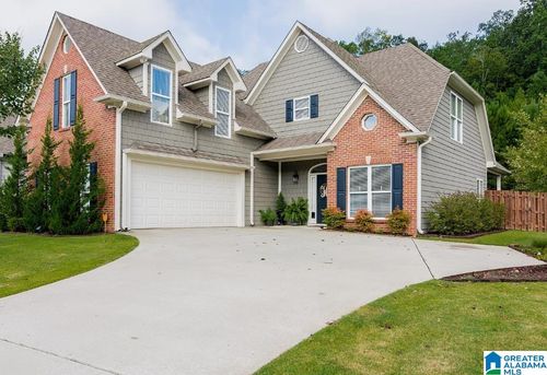 152 Cove Ln, PELHAM, AL, 35124-2869 | Card Image