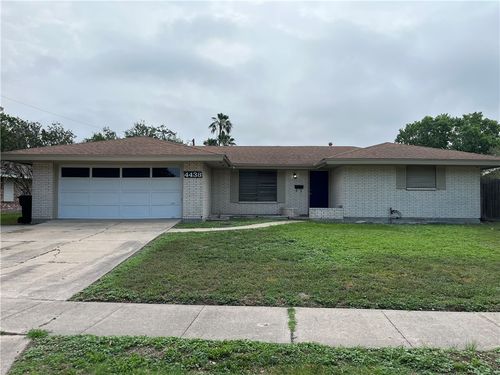 4438 Donegal Dr, Corpus Christi, TX, 78413-3310 | Card Image