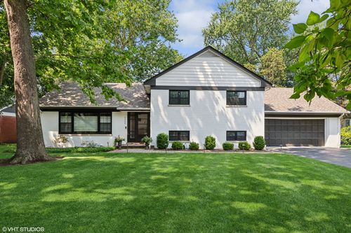 9240 Avers Ave, Evanston, IL, 60203-1502 | Card Image