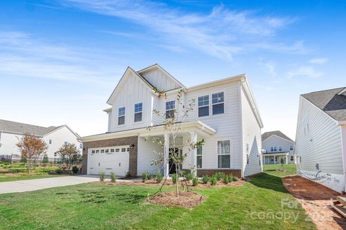 10205 Whitaker Pointe Dr, Huntersville, NC, 28078-0247 | Card Image