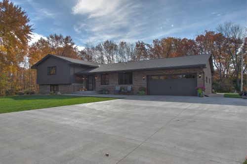 43991 Skogman Lake Road, Cambridge, MN, 55008 | Card Image