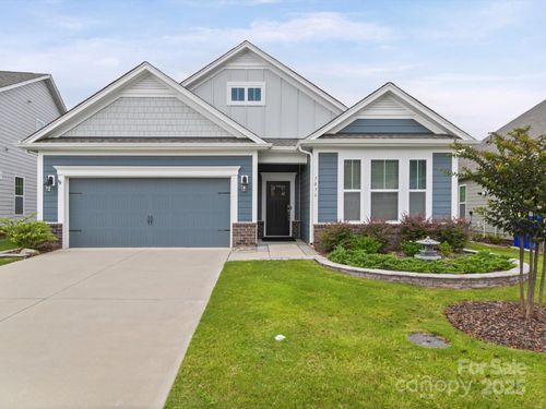 7036 Cornwallis Ct, Iron Station, NC, 28080-9386 | Card Image