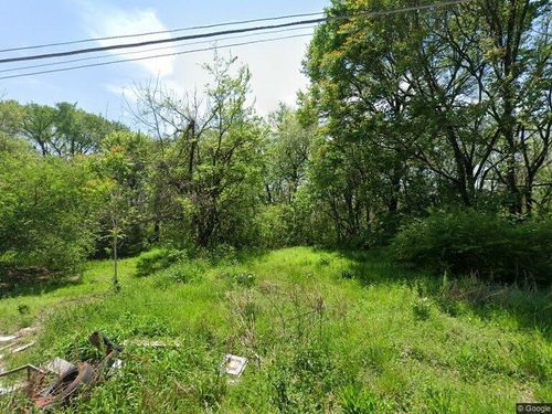 268 W Mckellar Ave, Memphis, TN, 38109-7809 | Card Image