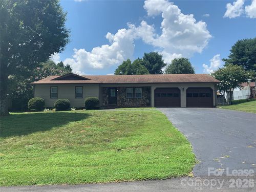 2995 Wonderland Ln, Conover, NC, 28613-9535 | Card Image