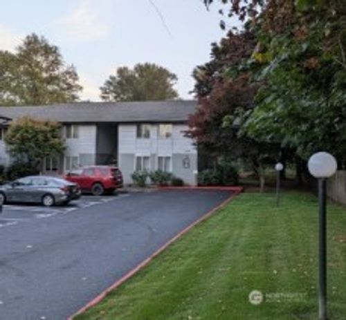 h75-1840 Central Pl S, Kent, WA, 98030-7573 | Card Image