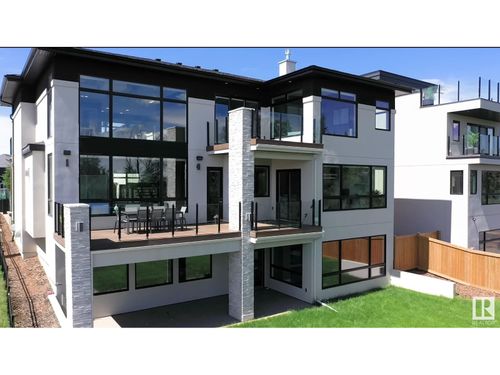 4129 Cameron Heights Pt Nw, Edmonton, AB, T6M0S4 | Card Image