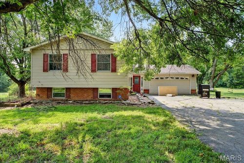 2222 Golf View Dr, Wentzville, MO, 63385-3342 | Card Image