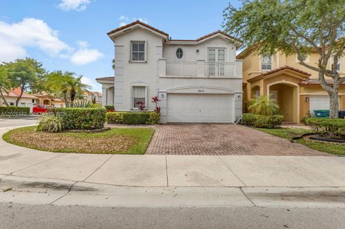8610 Nw 110th Ave, Doral, FL, 33178 | Card Image