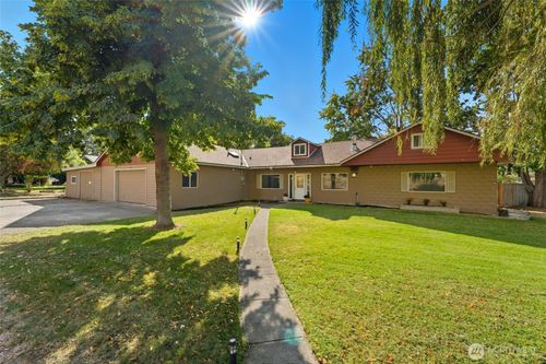 54068 Walla Walla River Rd, Milton-Freewater, OR, 97862-7904 | Card Image