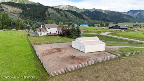 190 Lariat Cir, Etna, WY, 83118 | Card Image