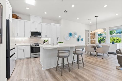 790 Sunrise Rd, Rancho Mission Viejo, CA, 92694-1927 | Card Image