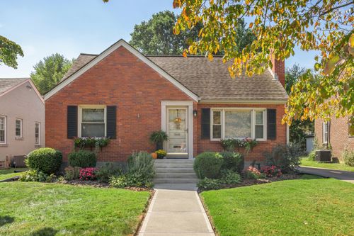 568 Mitchell Ave, Lexington, KY, 40503-1738 | Card Image