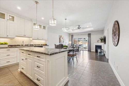 28 Bur Oak Dr, Elmira, ON, N3B0C6 | Card Image