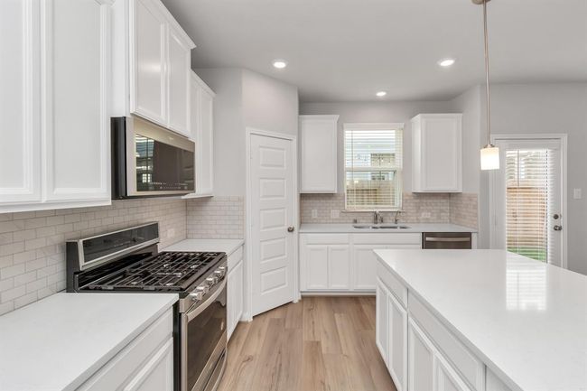 1526 Parkland Oak Dr, House other with 3 bedrooms, 3 bathrooms and 2 parking in Houston TX | Image 14