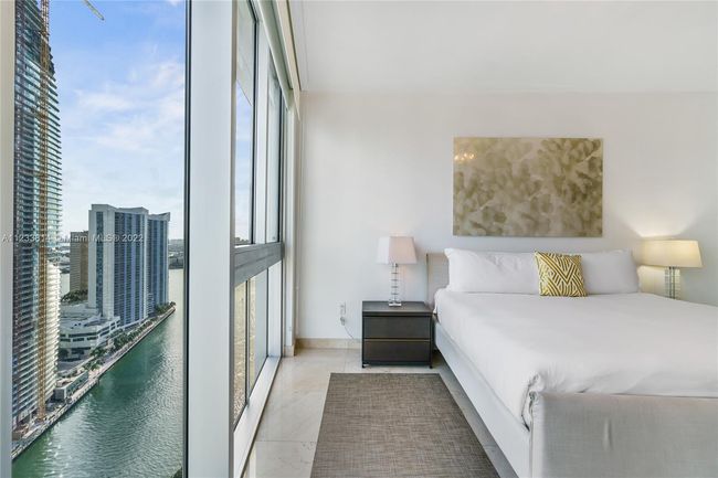 APT-3404 - 485 Brickell Ave, Condo with 2 bedrooms, 2 bathrooms and null parking in Miami FL | Image 24