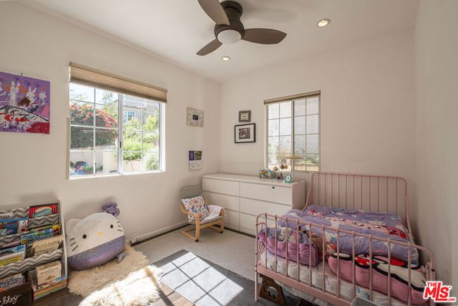 14563 Round Valley Dr, House other with 4 bedrooms, 2 bathrooms and 2 parking in Sherman Oaks CA | Image 19