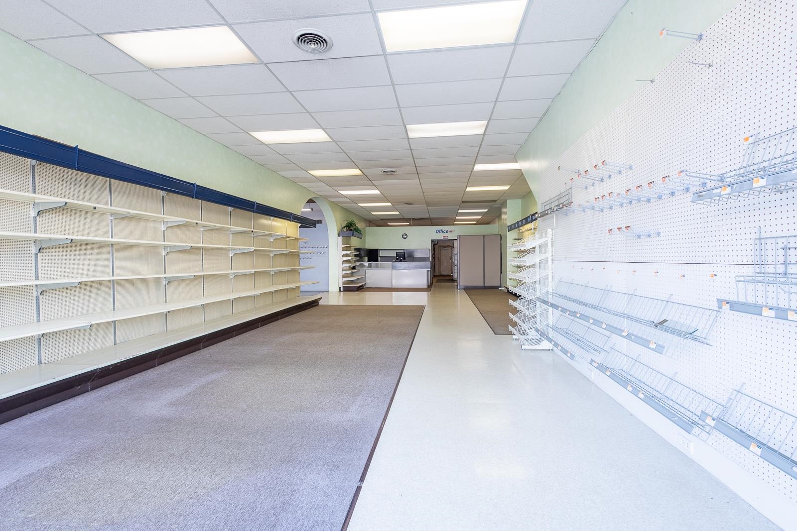 Commercial Sale in COLUMBUS 2