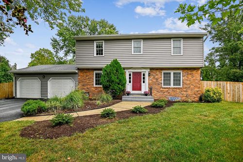 961 College Dr, ARNOLD, MD, 21012-1303 | Card Image