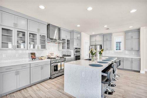 8171 Skye Sweep St, Las Vegas, NV, 89166-1218 | Card Image