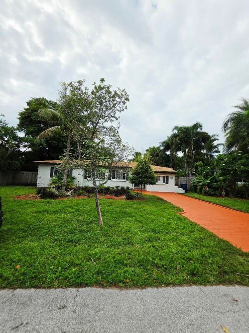 1432 Ne 27th St, Wilton Manors, FL, 33334-4345 | Card Image