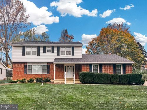 2438 Granby Rd, WILMINGTON, DE, 19810-3533 | Card Image