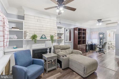 2813 Wilmot St, PHILADELPHIA, PA, 19137-2028 | Card Image