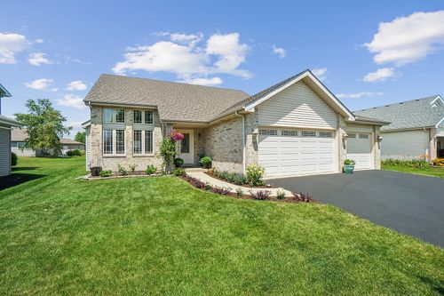 285 Woodbridge Ln, Beecher, IL, 60401-3411 | Card Image