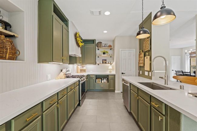 2546 Pepperidge Dr, House other with 4 bedrooms, 3 bathrooms and 2 parking in Katy TX | Image 8