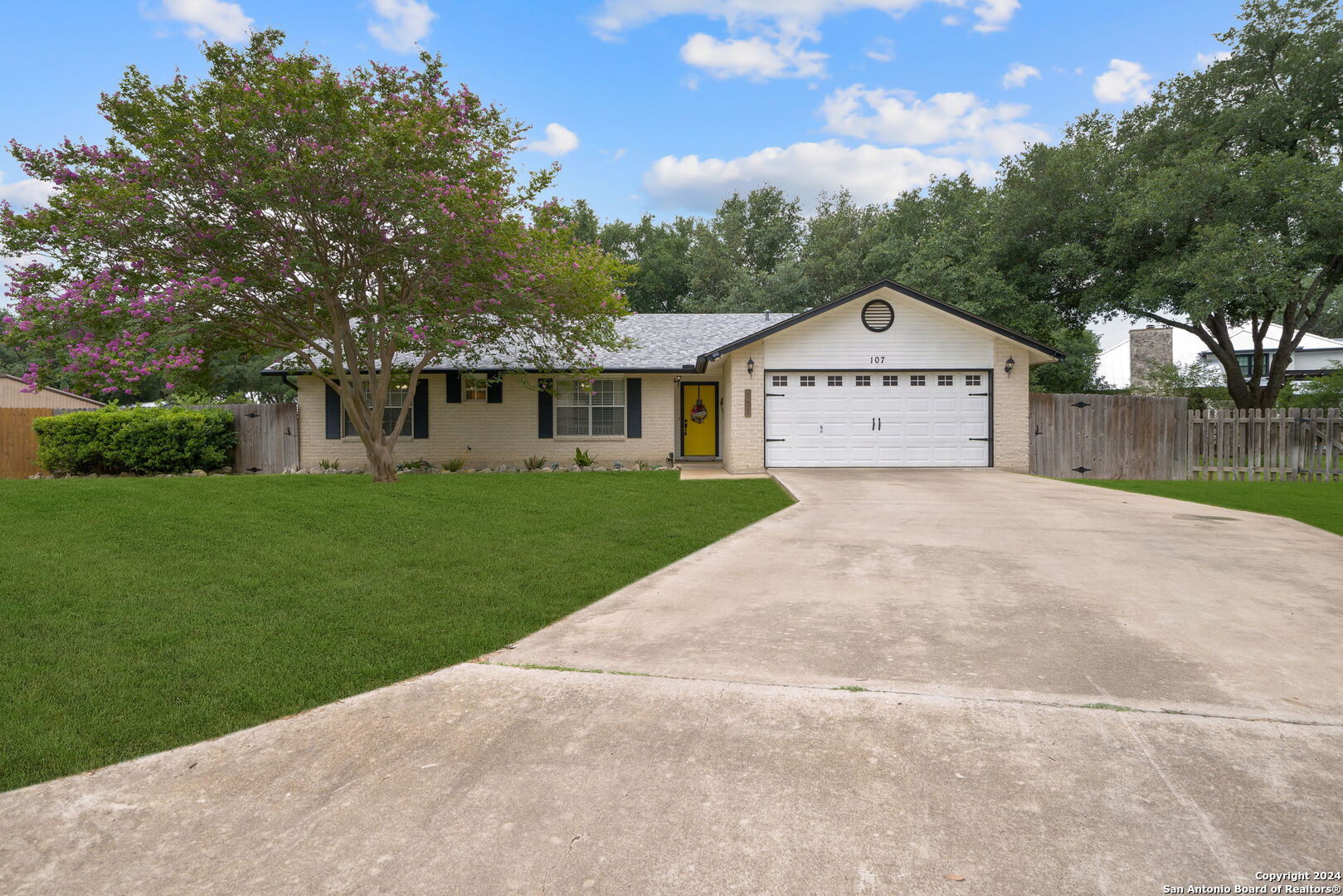 Summer Breeze , Castroville, TX 78009