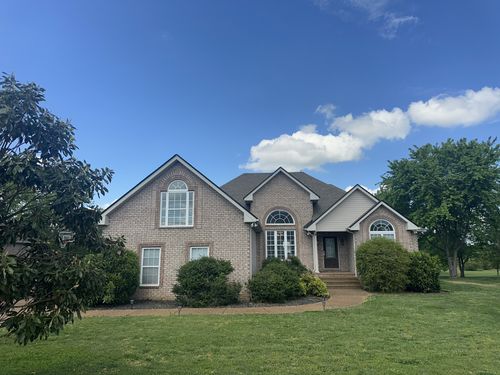 104 Mesa Dr, Portland, TN, 37148-2267 | Card Image